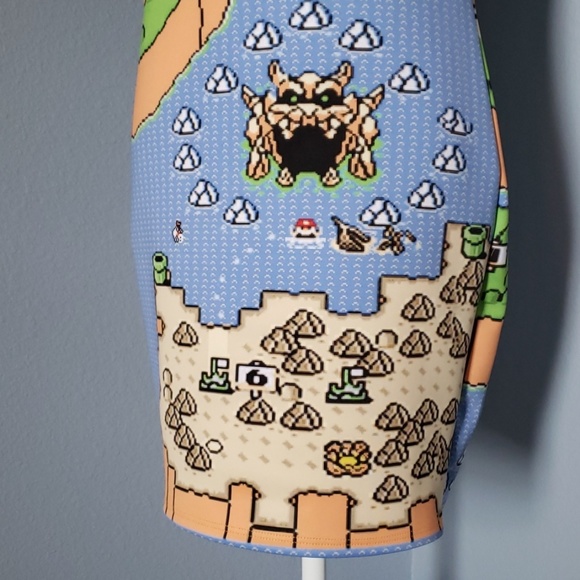 SOLD Koala Art & Design Super Mario Map Dress - Picture 4 of 7